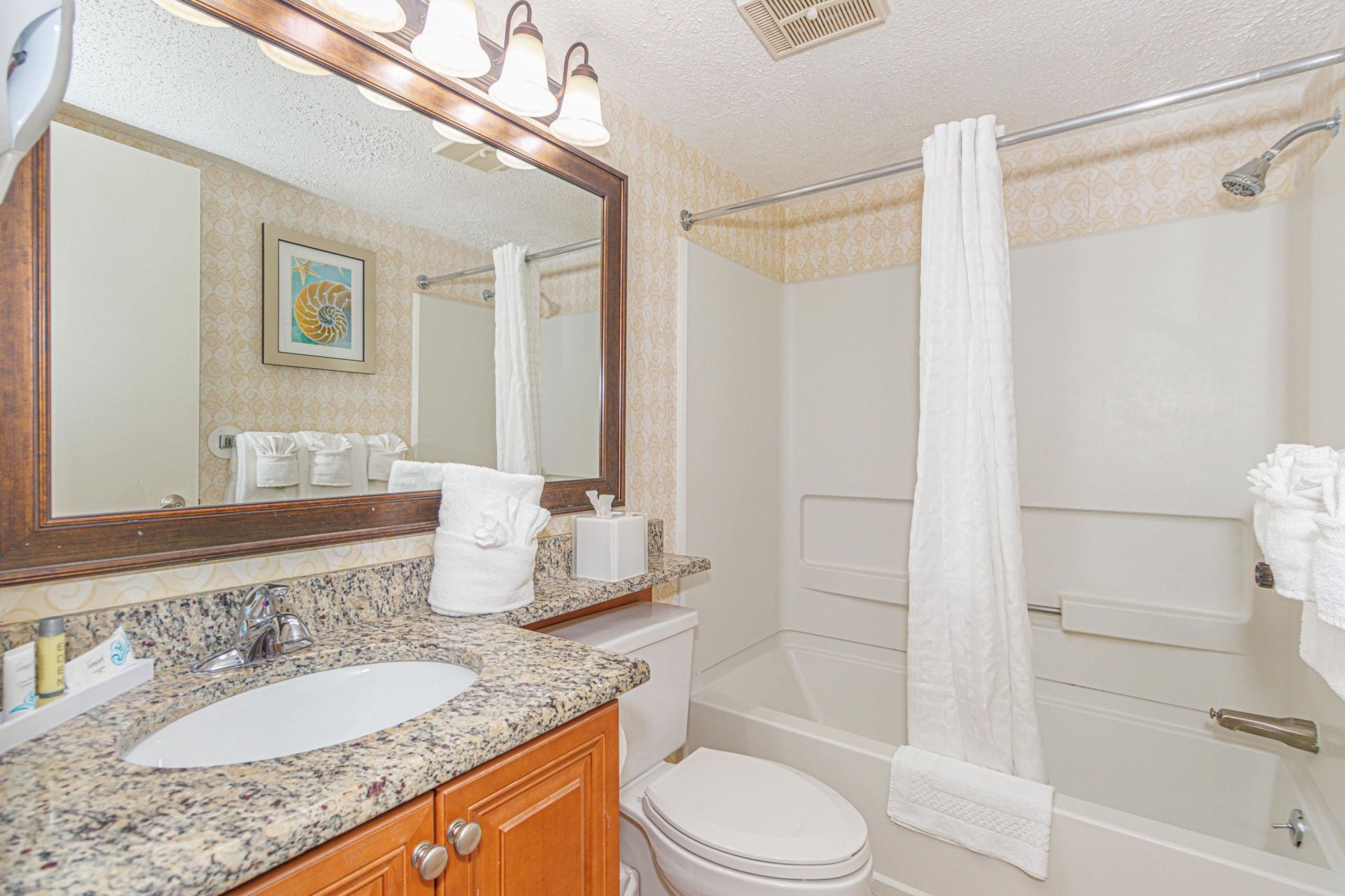 2701 N Ocean Blvd. Photo 34