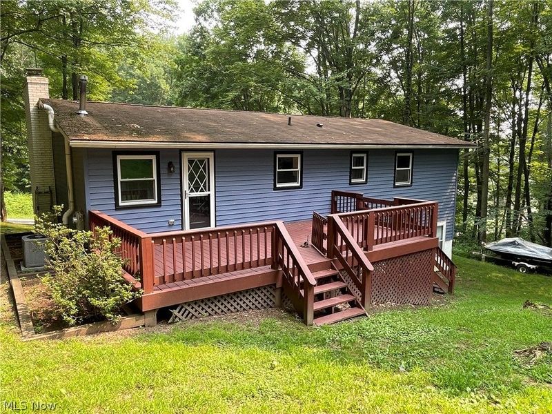 439 Grand Valley Dr, Howard, OH 43028 Photo 2