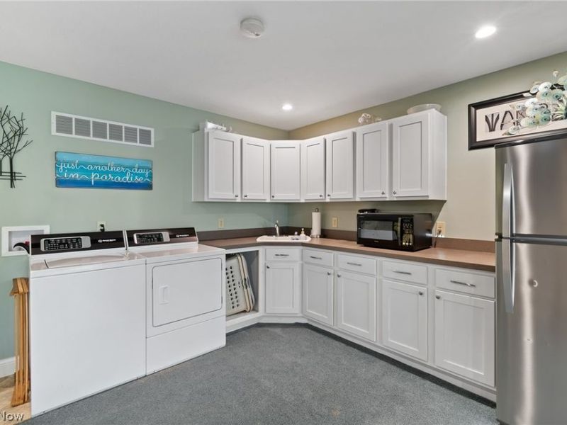 114 Lake Front Drive, Green, OH 44319 Photo 38