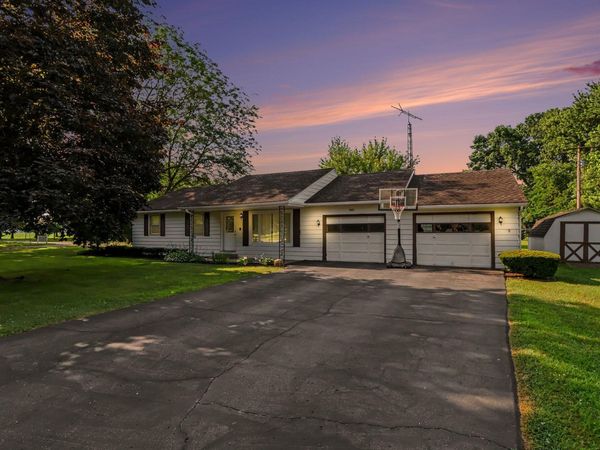 1025 Clausen Avenue, Three Rivers, MI 49093