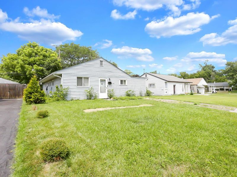 2283 Dawnlight Avenue, Columbus, OH 43211 Photo 2