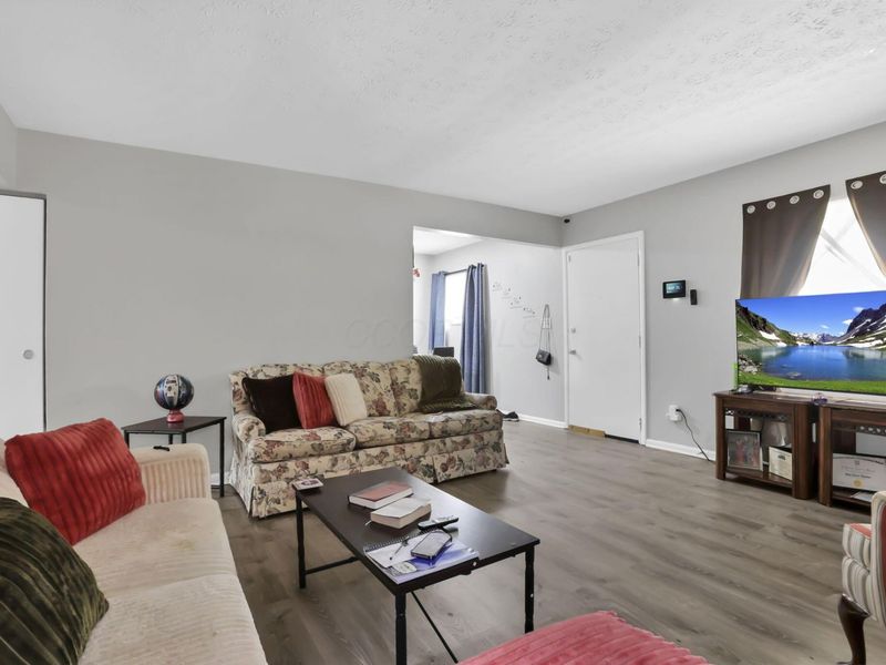 2283 Dawnlight Avenue, Columbus, OH 43211 Photo 5