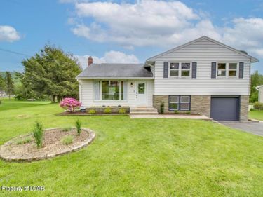 41 W Meadow Street, Shavertown, PA 18708