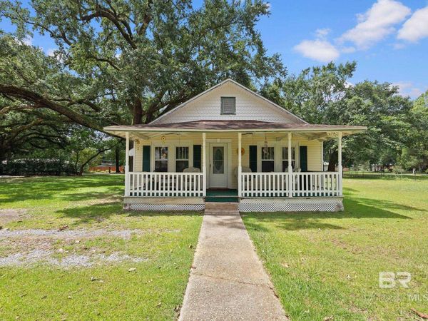615 W Section Avenue, Foley, AL 36535