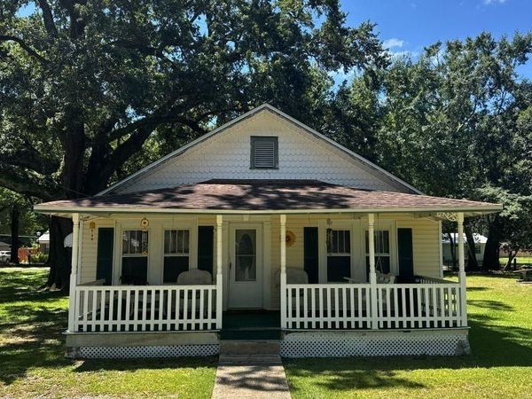 615 W Section Avenue, Foley, AL 36535