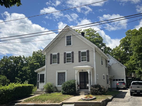 556 Main Street, Farmington, NH 03835