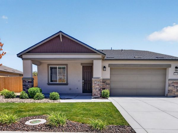 1419 Pickaxe Street, Carson City, NV 89703