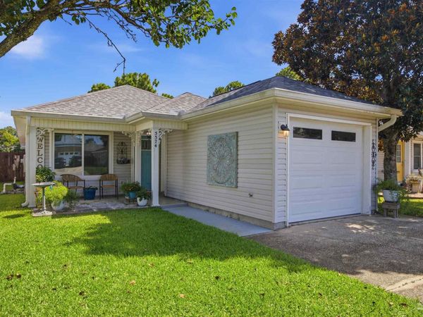 5574 Millbend Pl, Gulf Breeze, FL 32563