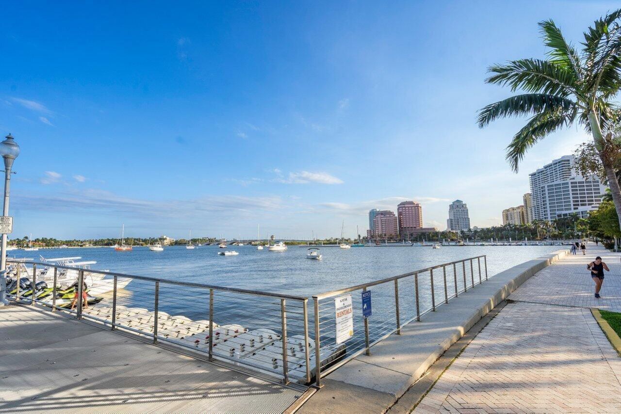550 Okeechobee Boulevard, Unit 1205, West Palm Beach, FL 33401 Photo