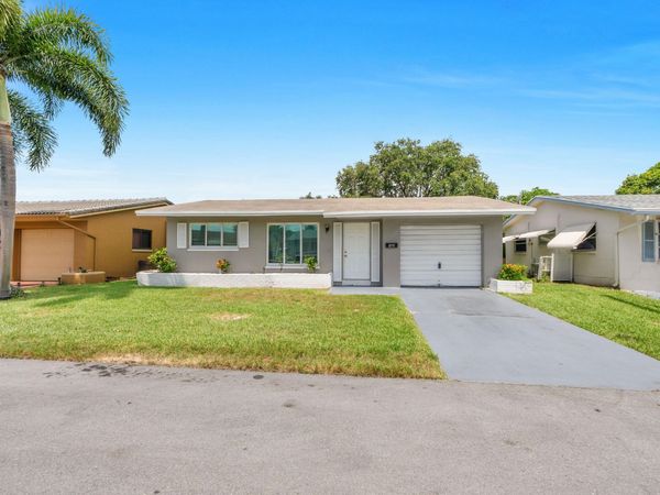 5711 NW 65TH Way, Tamarac, FL 33321