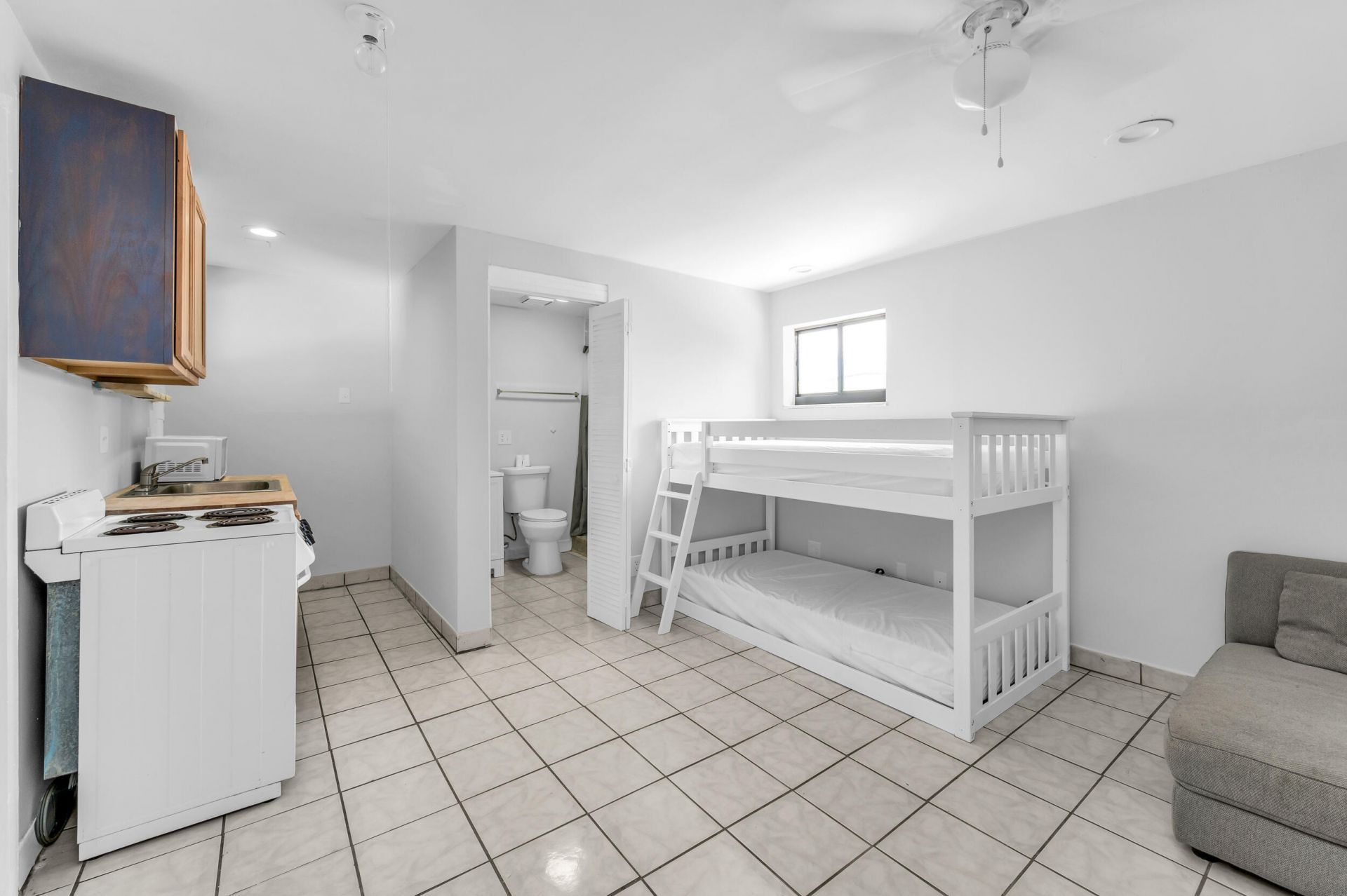 9920 SW 49th Street, Miami, FL 33165 Photo