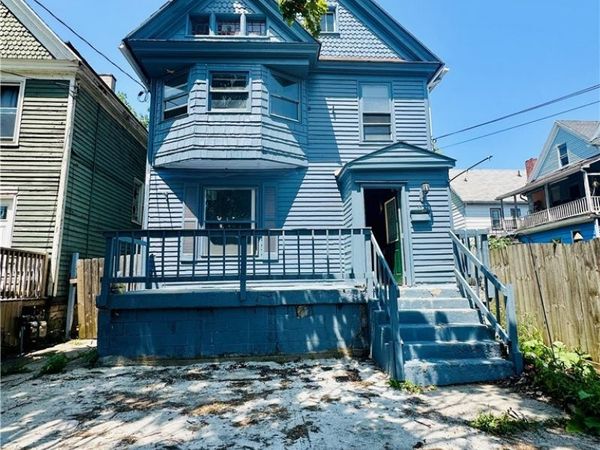 114 School Street , Buffalo, NY 14213
