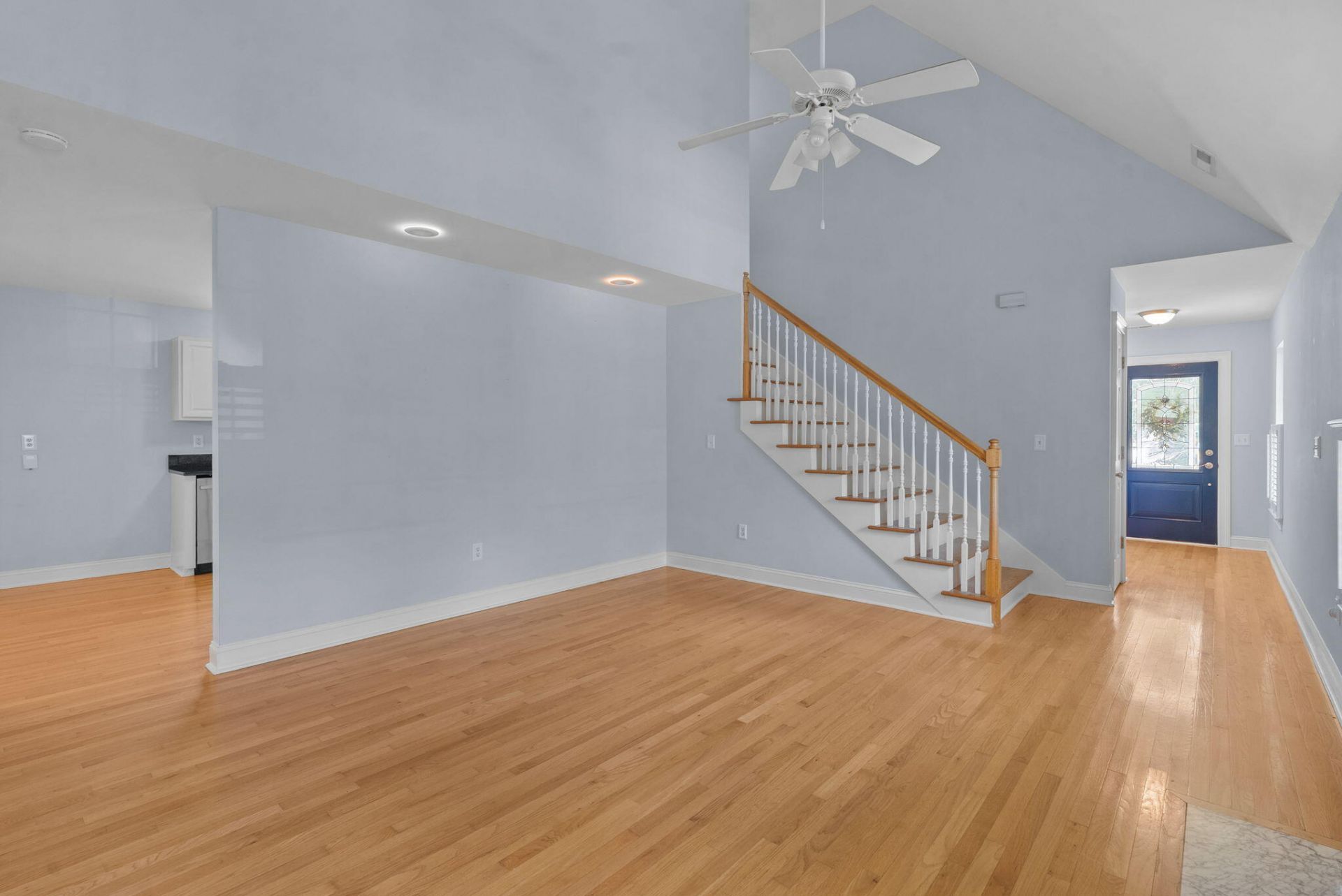 669 Fair Spring Drive Photo 12