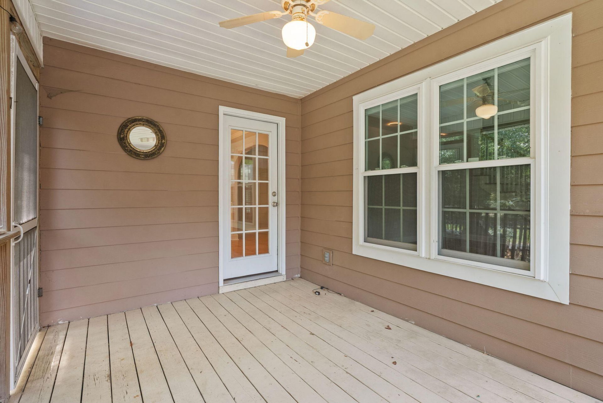 669 Fair Spring Drive Photo 35