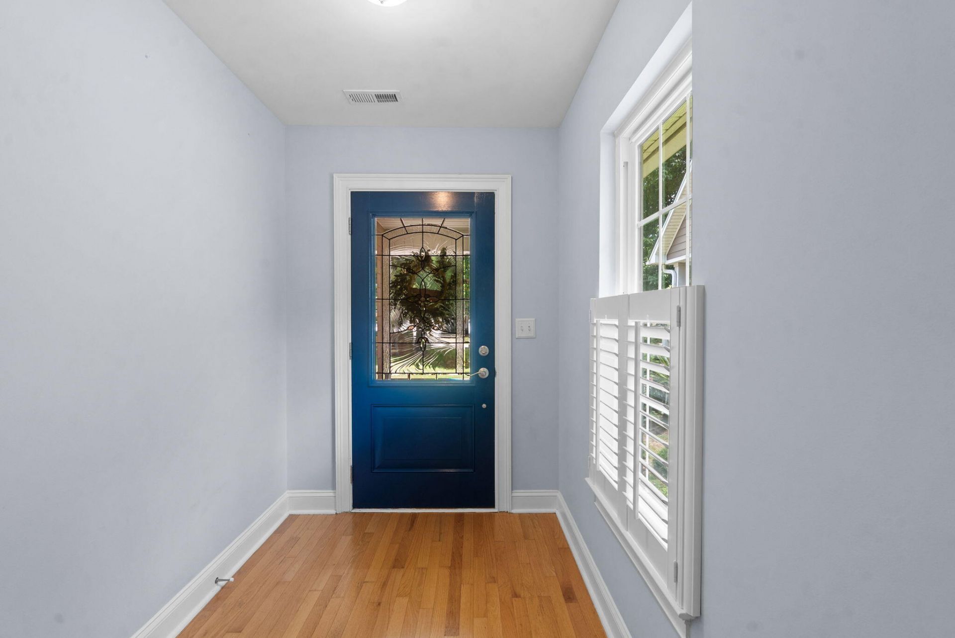 669 Fair Spring Drive Photo 8