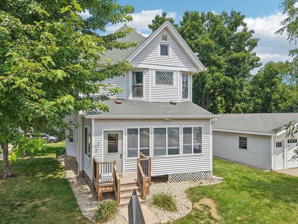 201 E 3rd Street, Waunakee, WI 53597