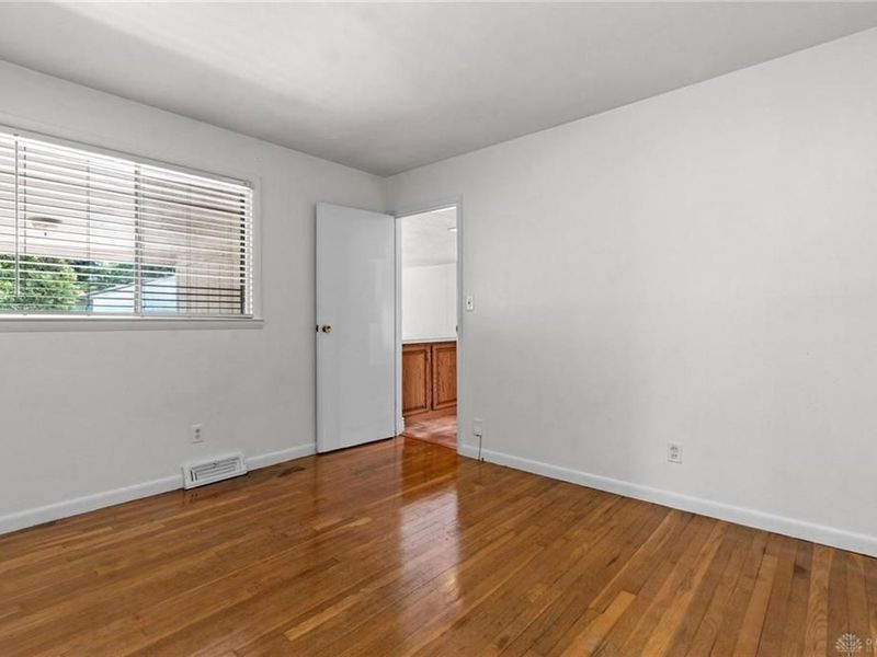 2902 Armen Avenue, Kettering, OH 45432 Photo 17