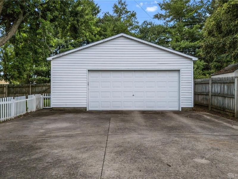 2902 Armen Avenue, Kettering, OH 45432 Photo 33