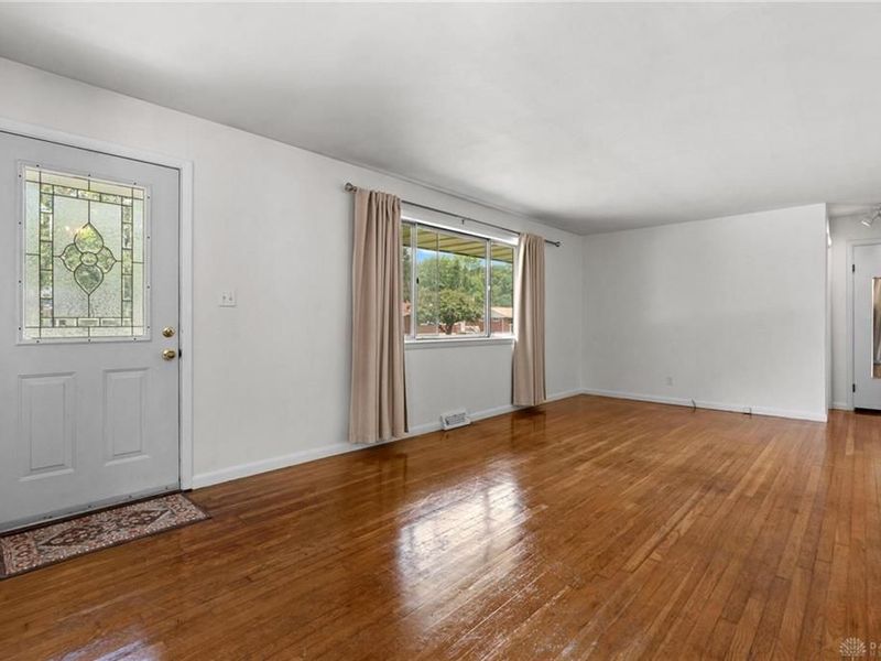 2902 Armen Avenue, Kettering, OH 45432 Photo 8