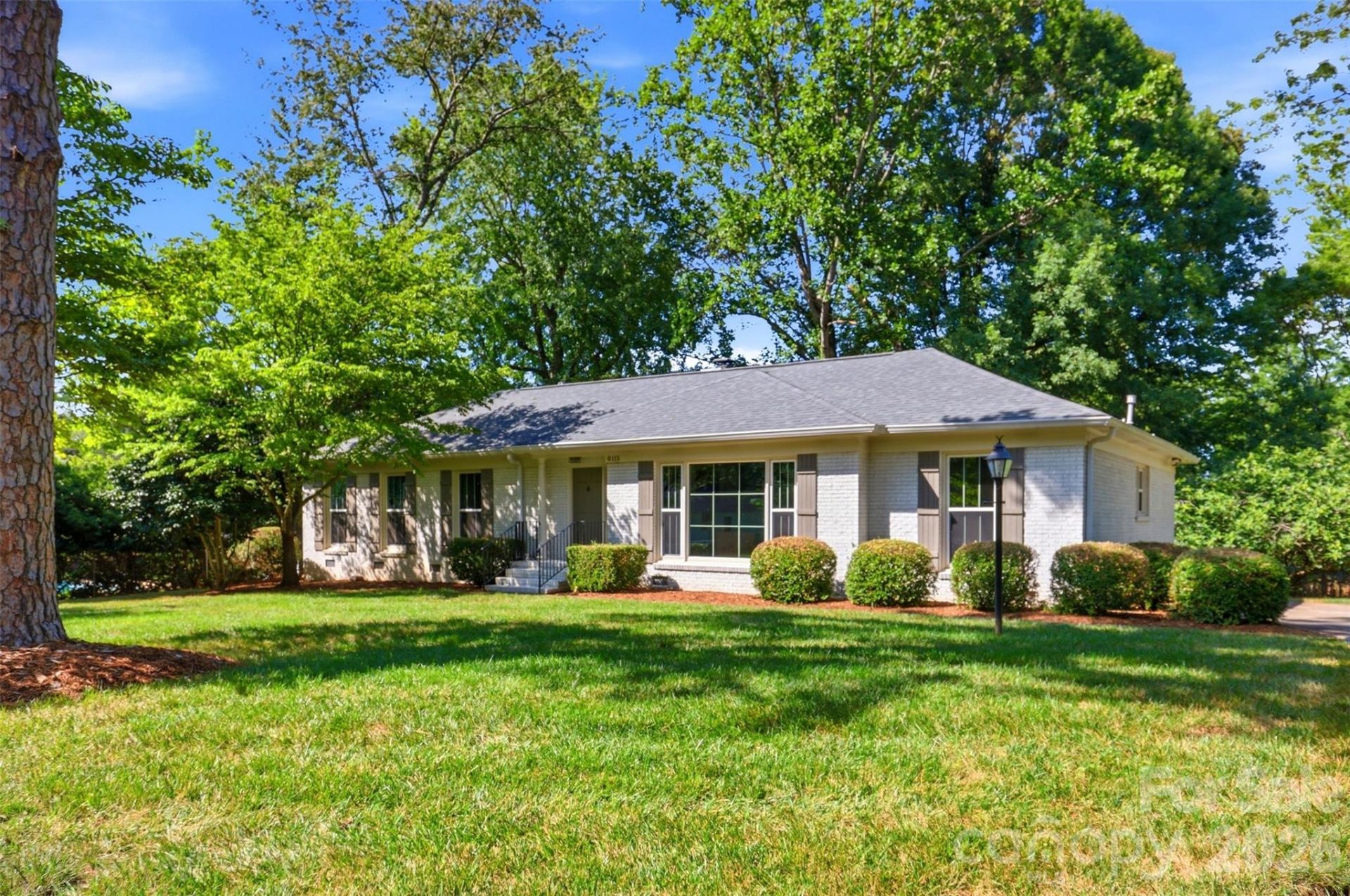 8115 Knollbrook Drive , Charlotte, NC 28270 Main Photo