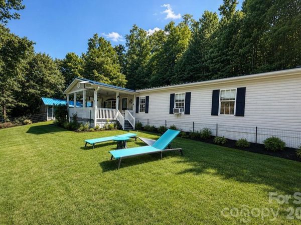 59 Sprinkle Drive, Spruce Pine, NC 28777