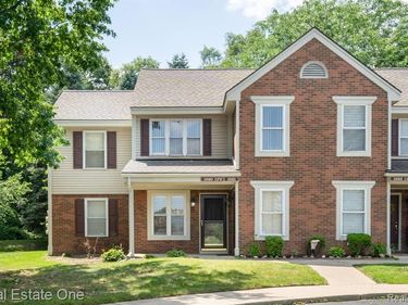 1520 PORTER Circle , Rochester Hills, MI 48307