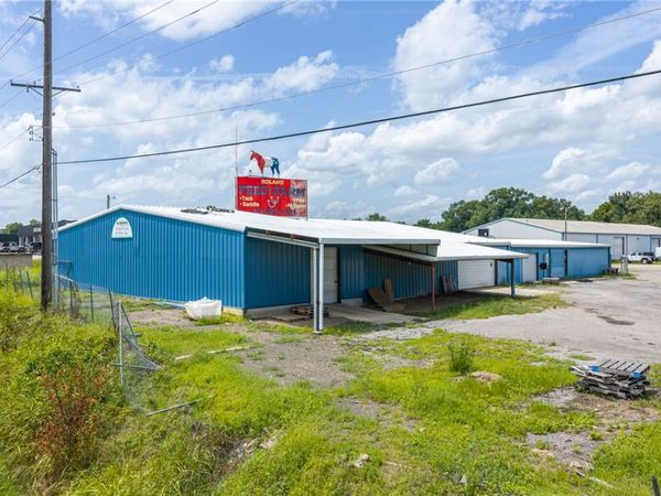 479247 Us Highway 64, Roland, OK 74954