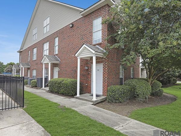 4625 Burbank Dr, Unit #301, Baton Rouge, LA 70820
