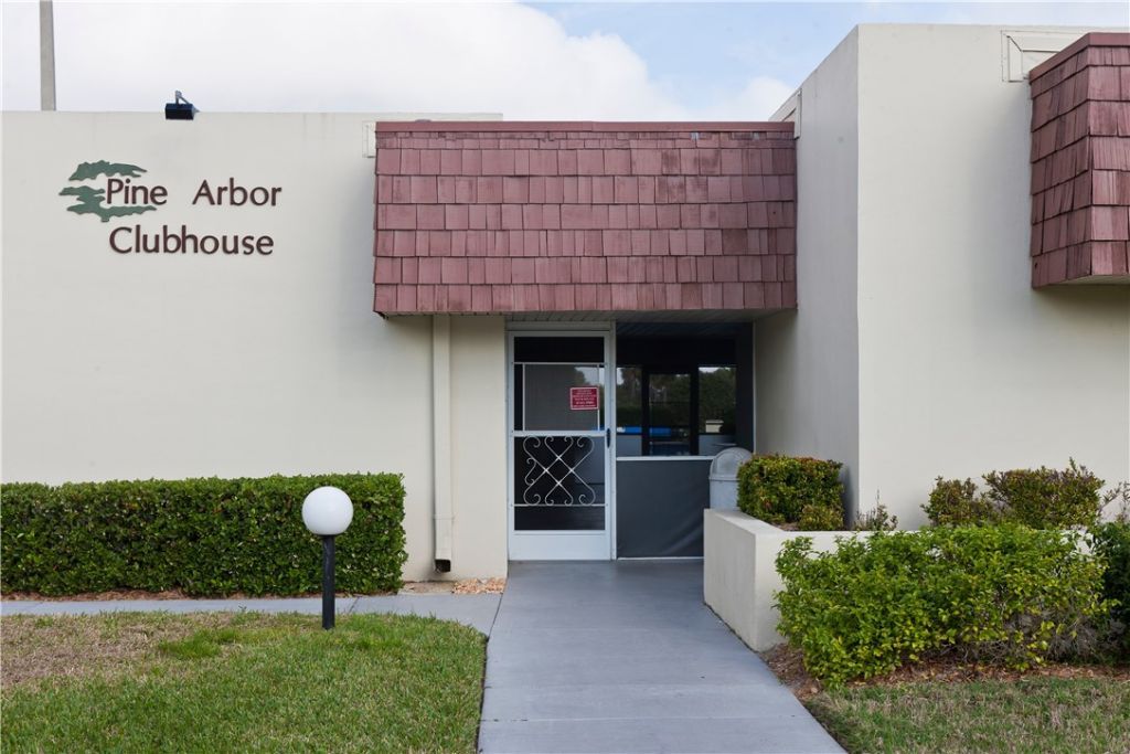 6 Vista Palm Lane, Unit 206, Vero Beach, FL 32962 Photo