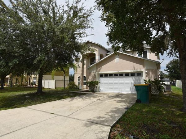 527 BRISTOL CIRCLE , KISSIMMEE, FL 34758