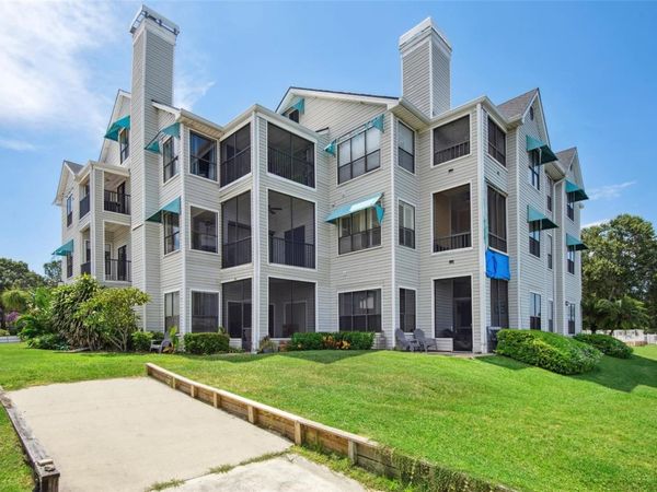 3127 W SLIGH AVENUE , Unit 204B, TAMPA, FL 33614