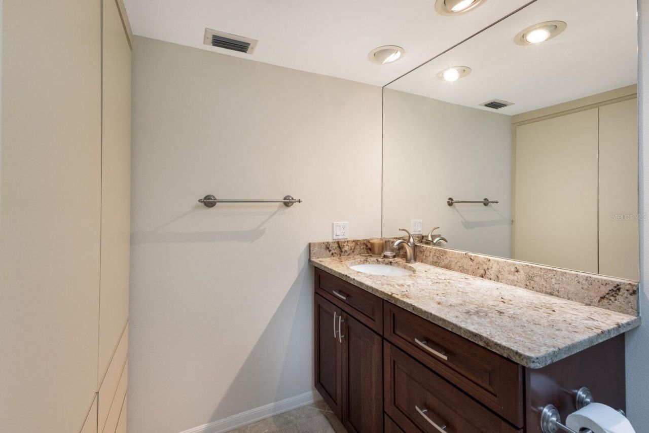 1479 Landings Circle, Unit 41, Sarasota, FL 34231 Photo
