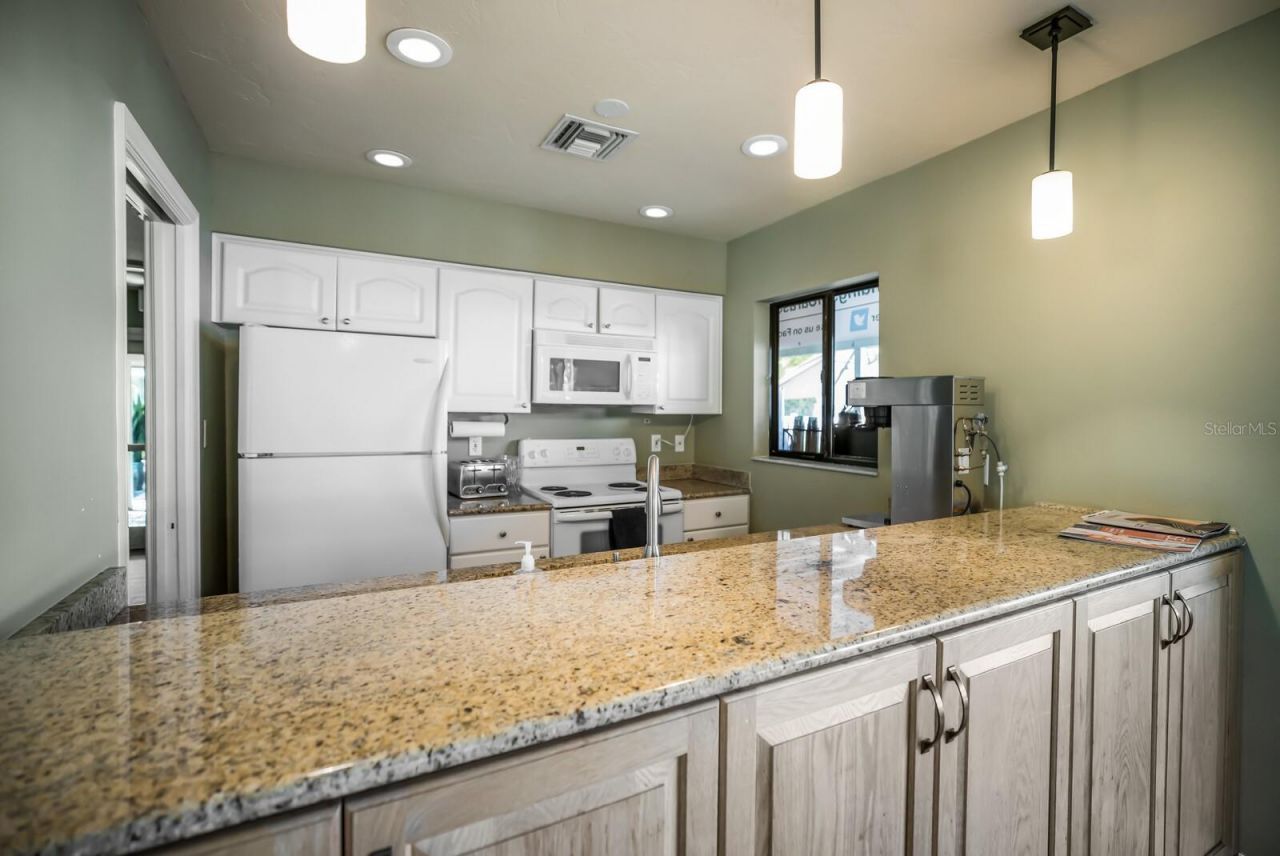 1479 Landings Circle, Unit 41, Sarasota, FL 34231 Photo