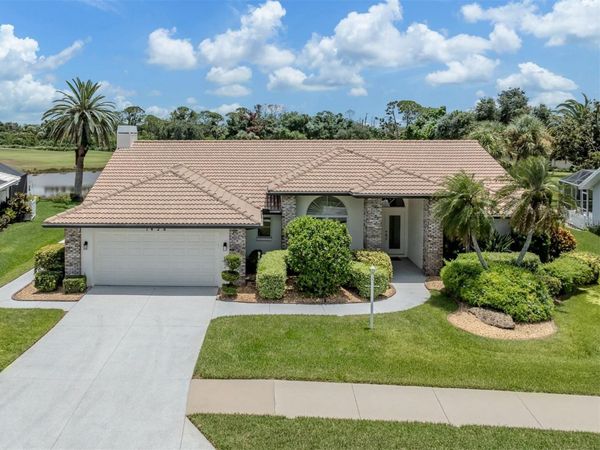 1428 GLENEAGLES DRIVE , VENICE, FL 34292