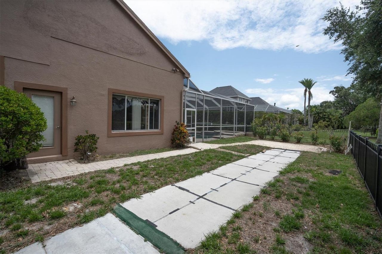 4270 Cove Drive, Palm Harbor, FL 34685 Photo