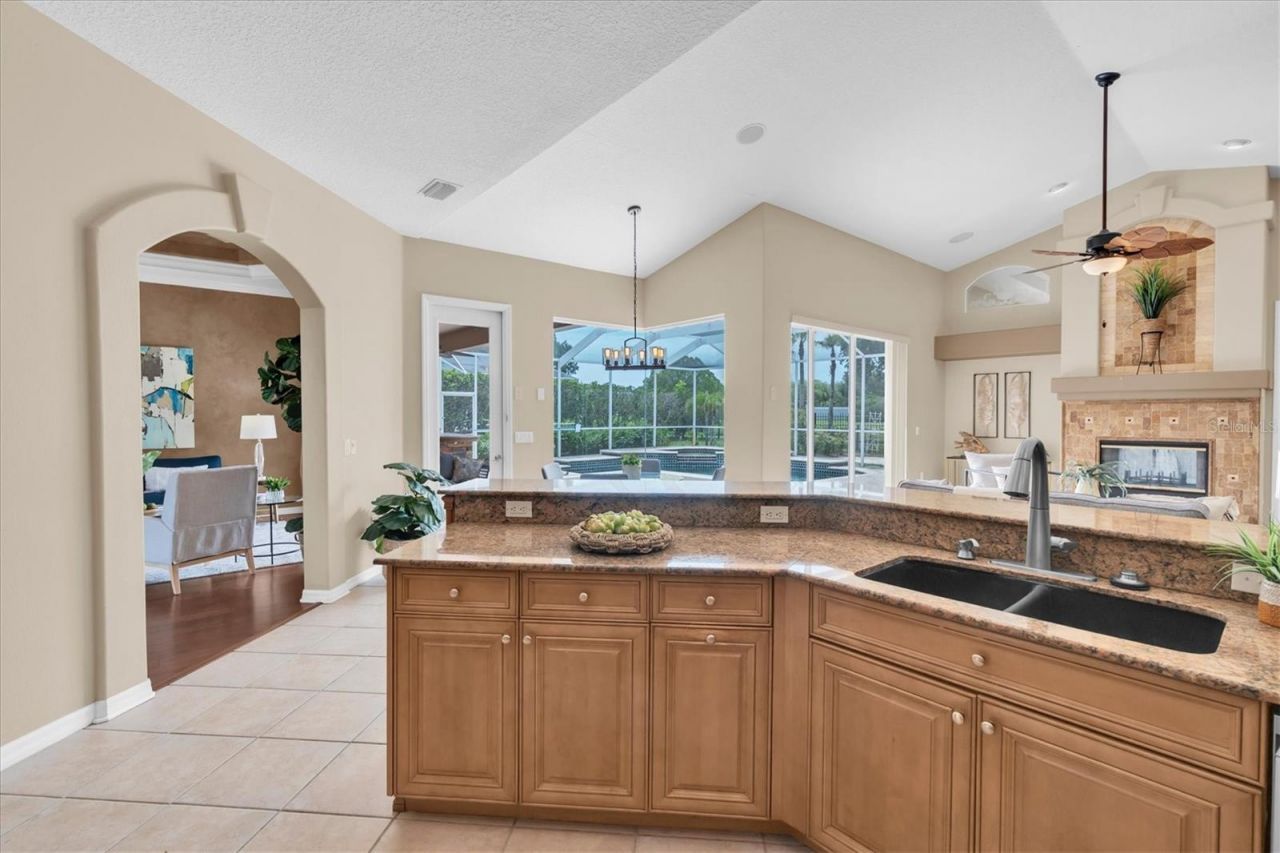 4270 Cove Drive, Palm Harbor, FL 34685 Photo