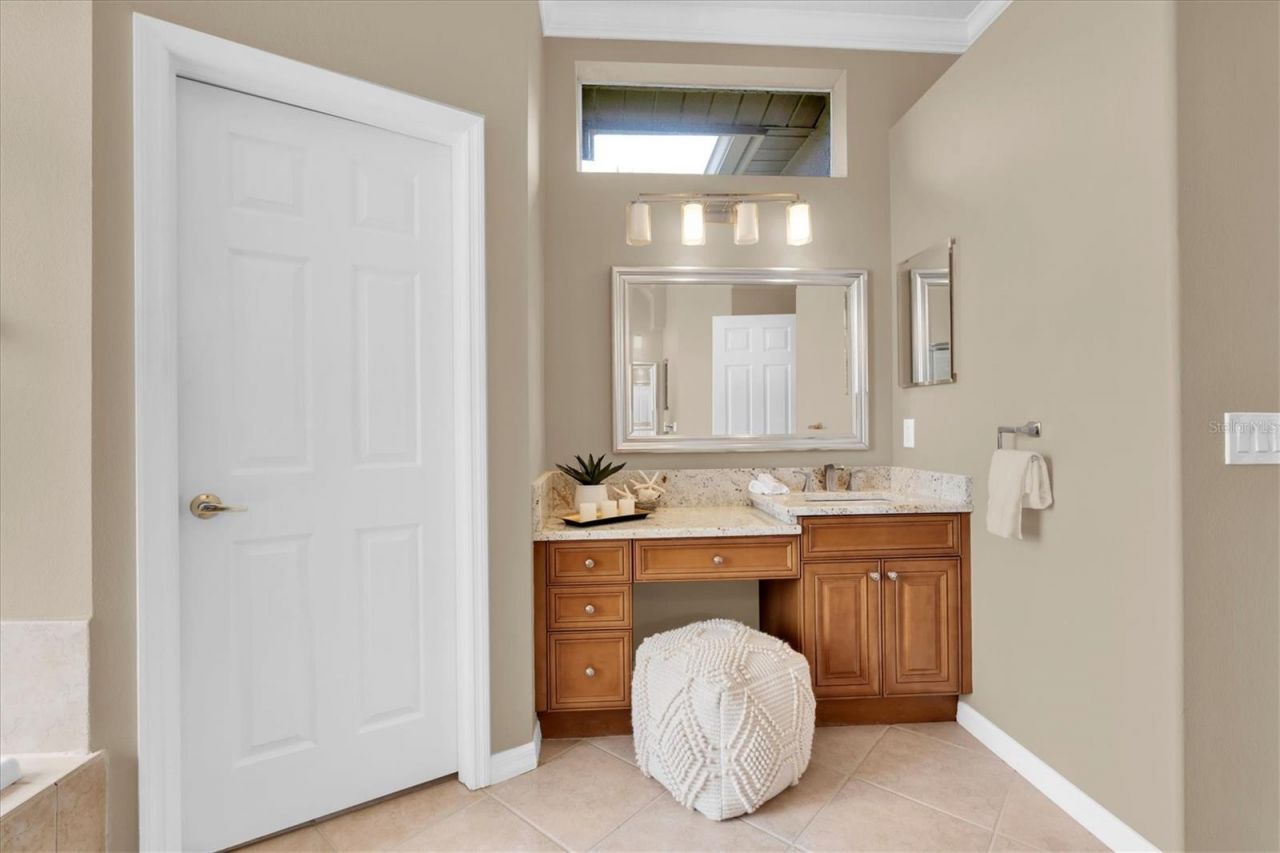 4270 Cove Drive, Palm Harbor, FL 34685 Photo