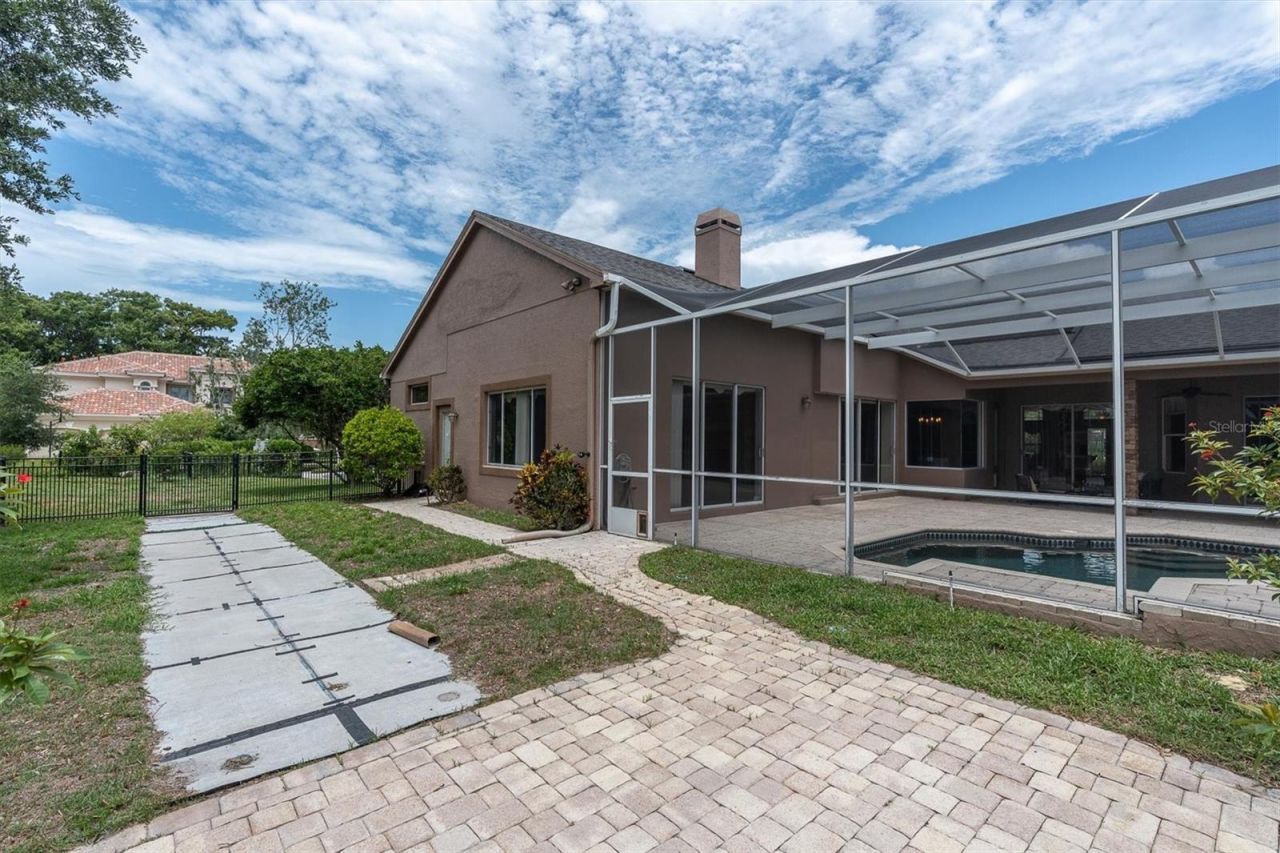 4270 Cove Drive, Palm Harbor, FL 34685 Photo