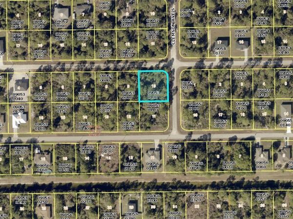 1026 BARCELONA STREET E, LEHIGH ACRES, FL 33974