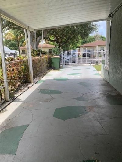 1630 NW 124th St , North Miami, FL 33167 Photo