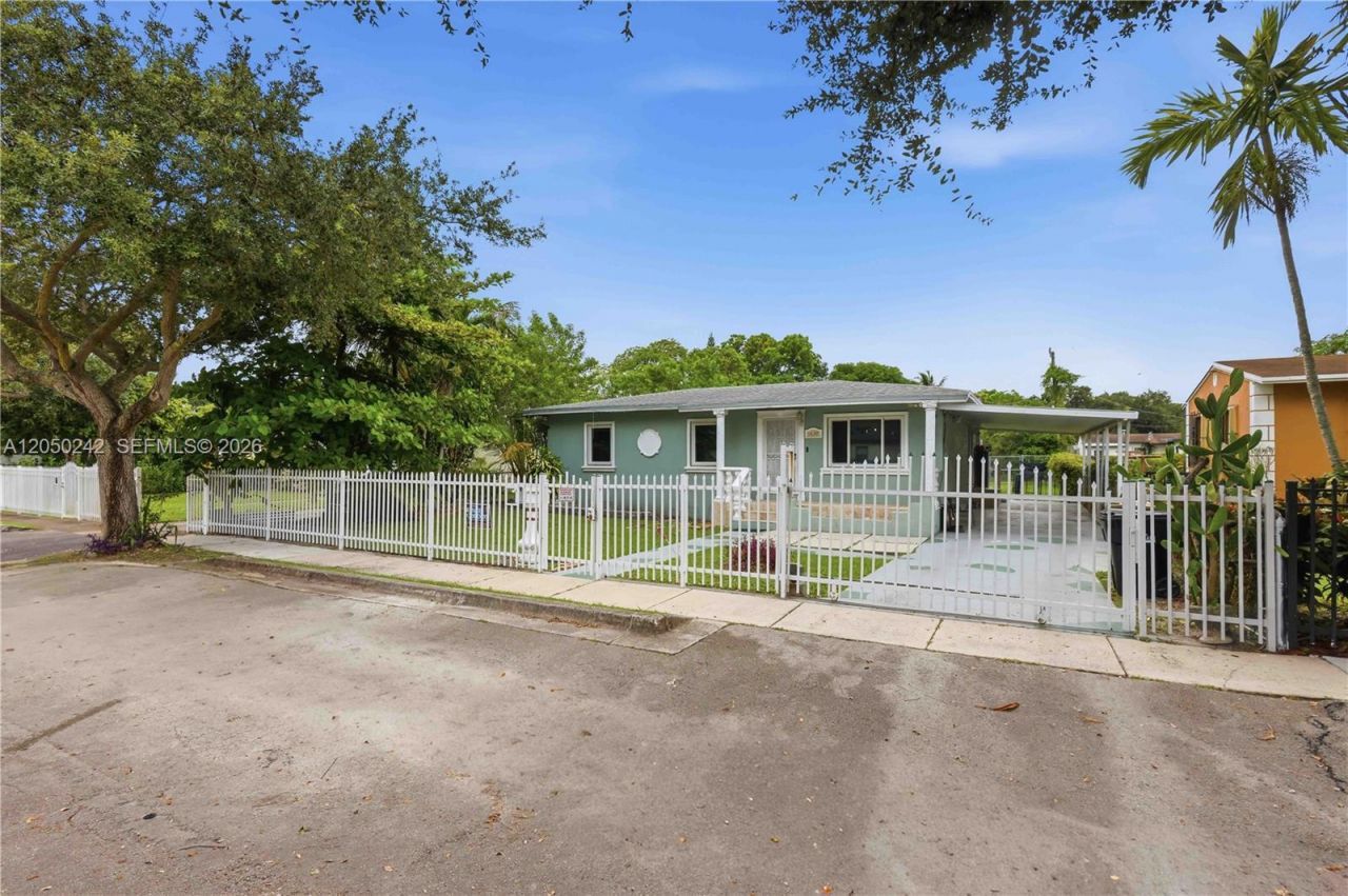 1630 NW 124th St , North Miami, FL 33167 Photo