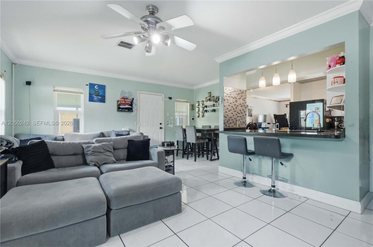 1630 NW 124th St , North Miami, FL 33167 Photo