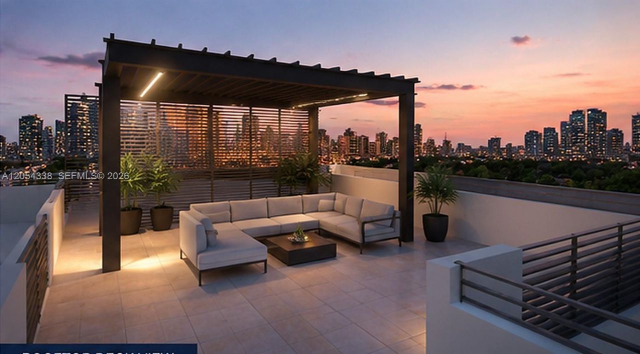 1140 SW 22 Ter , Miami, FL 33129 Photo