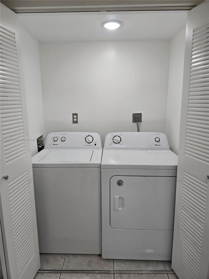 12230 SW 16th Ter , Unit J-102, Miami, FL 33175 Photo