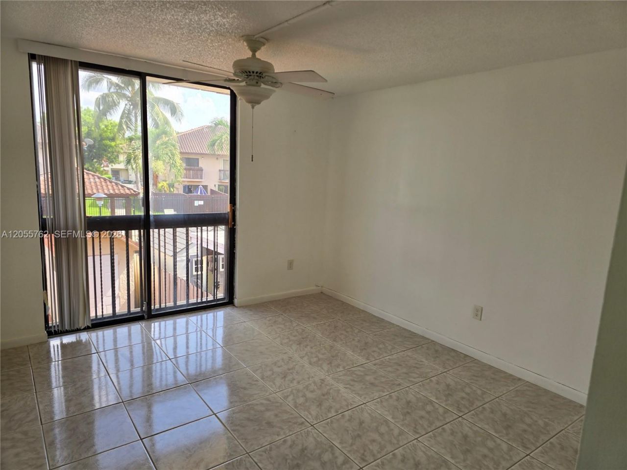 12230 SW 16th Ter , Unit J-102, Miami, FL 33175 Photo