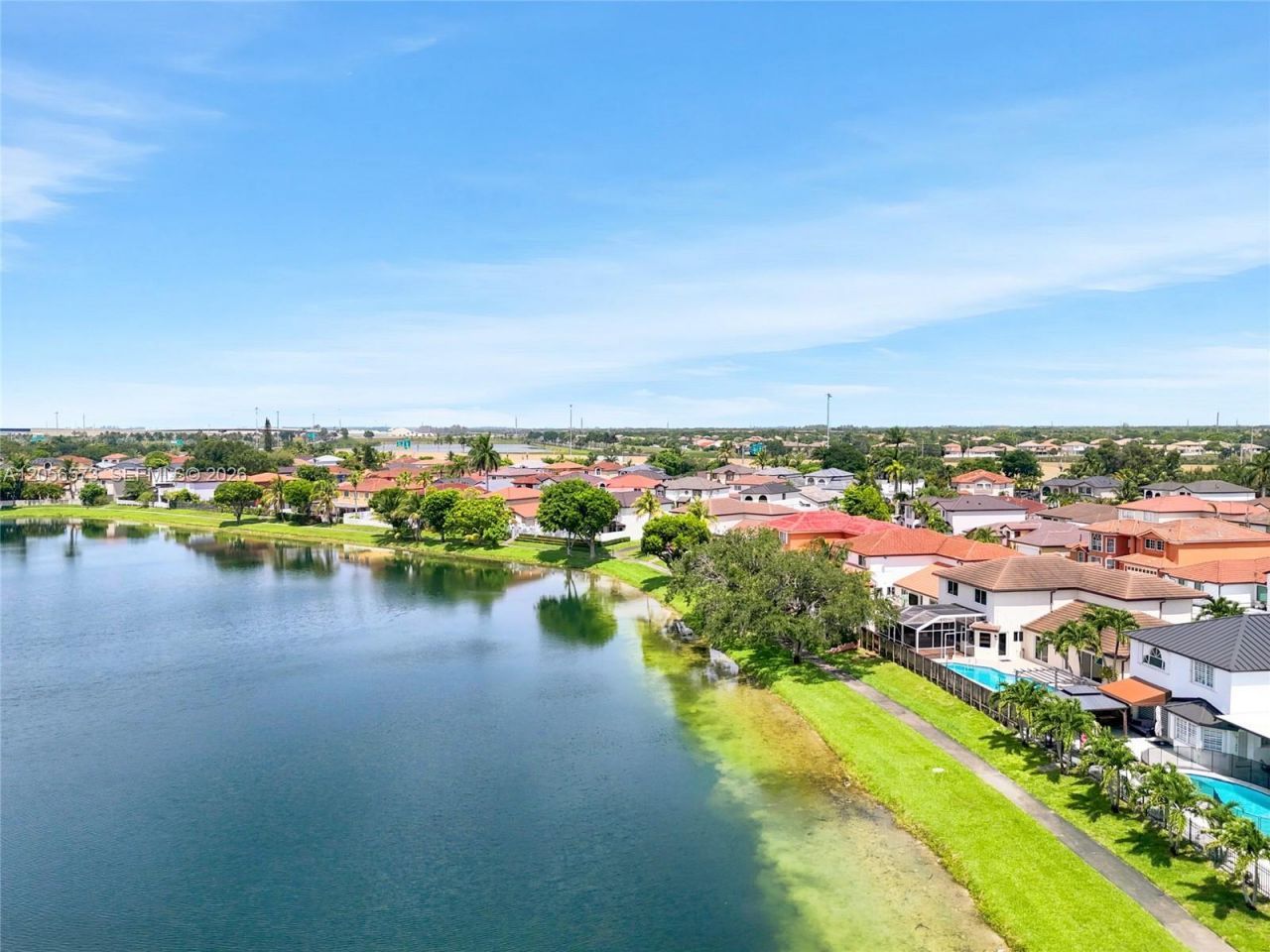 8406 NW 201st St, Hialeah, FL 33015 Photo