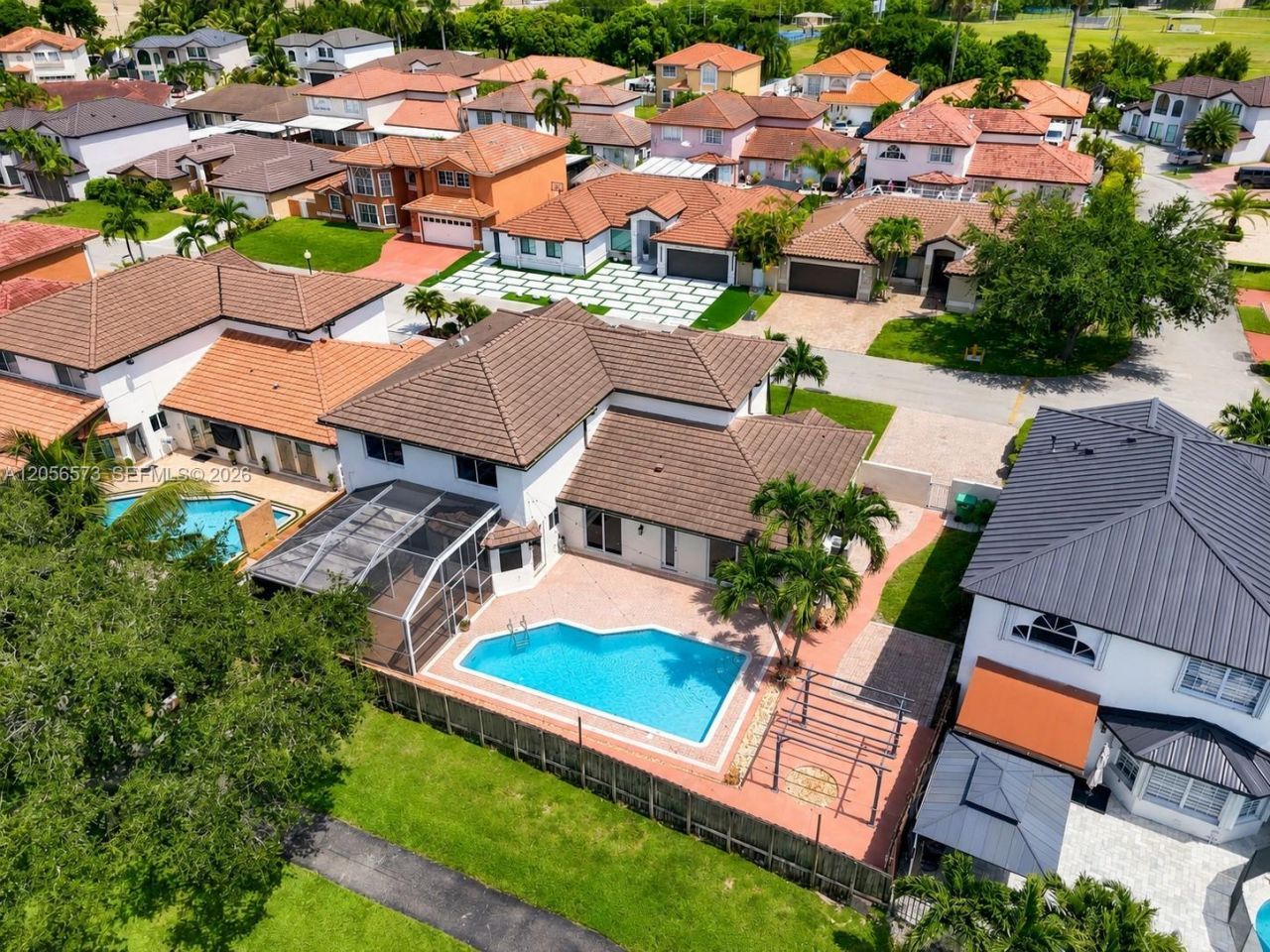 8406 NW 201st St, Hialeah, FL 33015 Photo