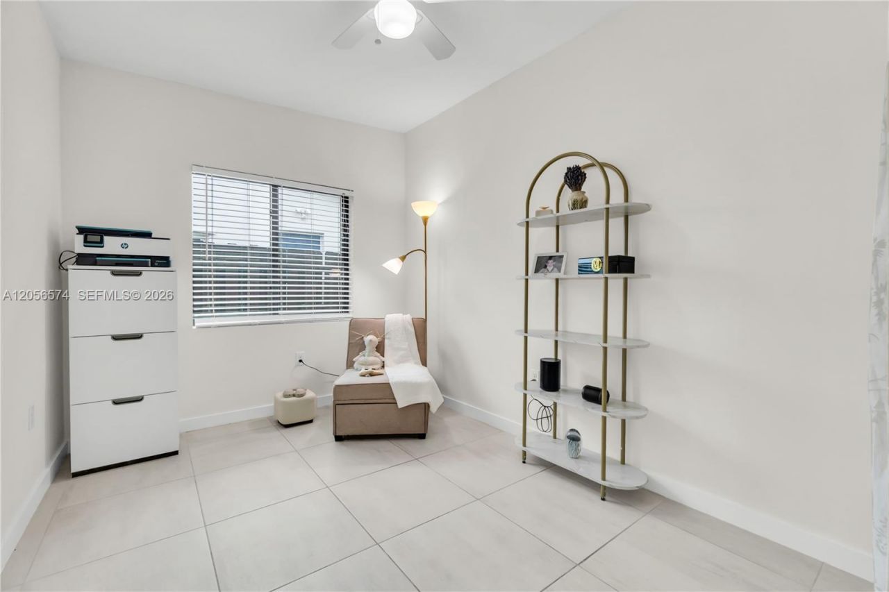 1340 NW 4th Ave , Fort Lauderdale, FL 33311 Photo