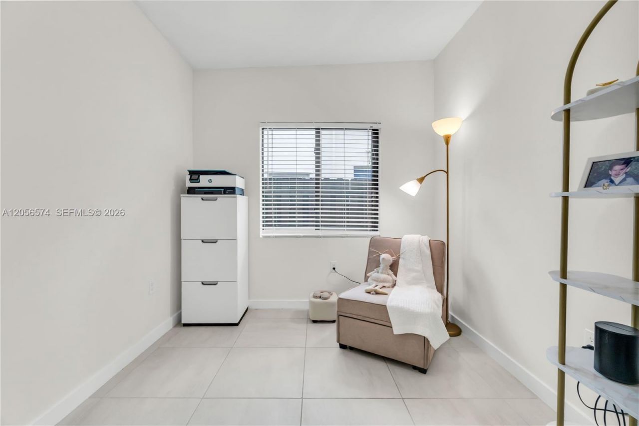 1340 NW 4th Ave , Fort Lauderdale, FL 33311 Photo