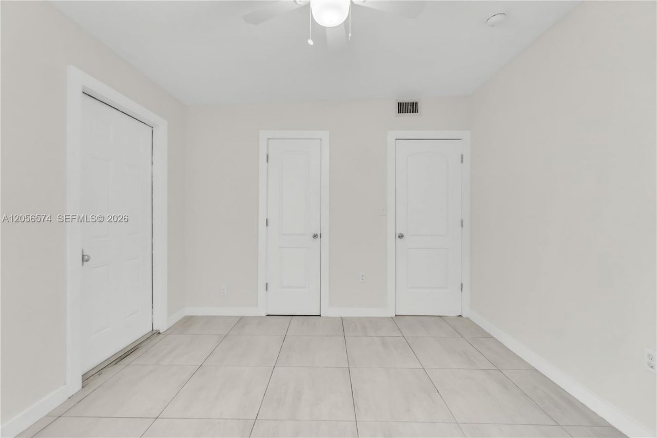 1340 NW 4th Ave , Fort Lauderdale, FL 33311 Photo